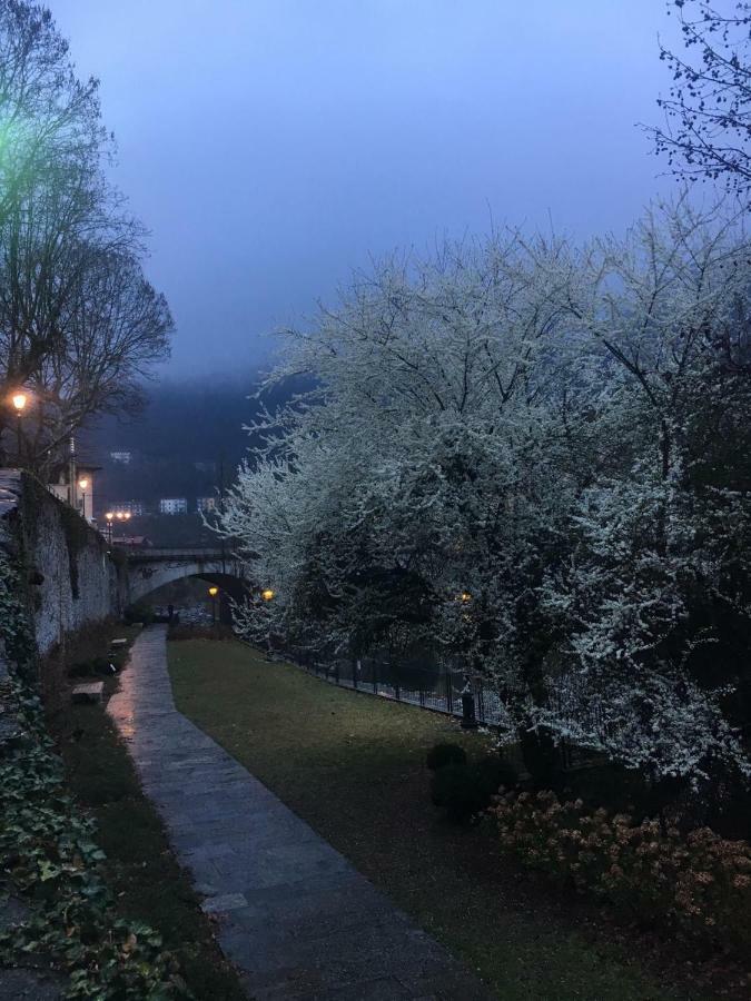 Apartmán Casa Nel Centro Storico Varallo Exteriér fotografie